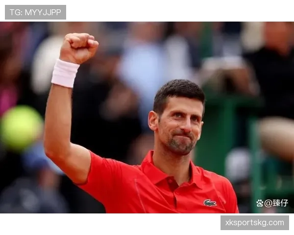 德约科维奇早餐吃三颗蛋白就出门训练，我啃个包子都怕胖