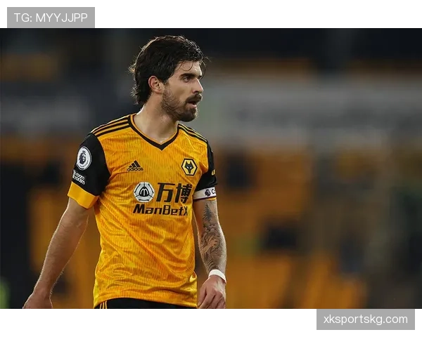 从防守型后腰到组织核心：内维斯的技术进化